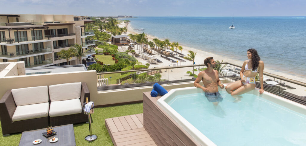 Royalton Riviera Cancún y Hideaway se renuevan a lo grande